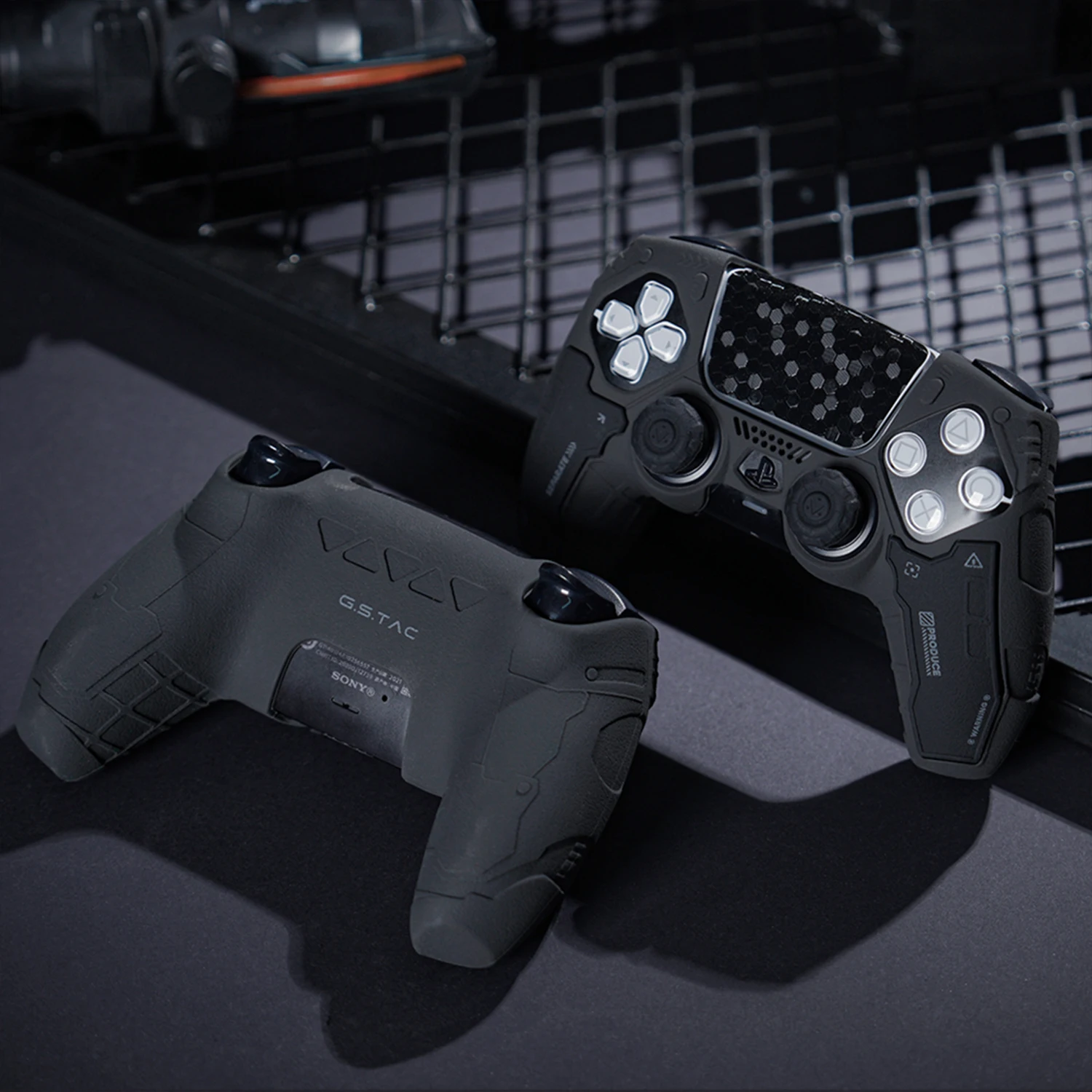 Silicone protective cover with thumb grip caps for PS5 controllers — product image